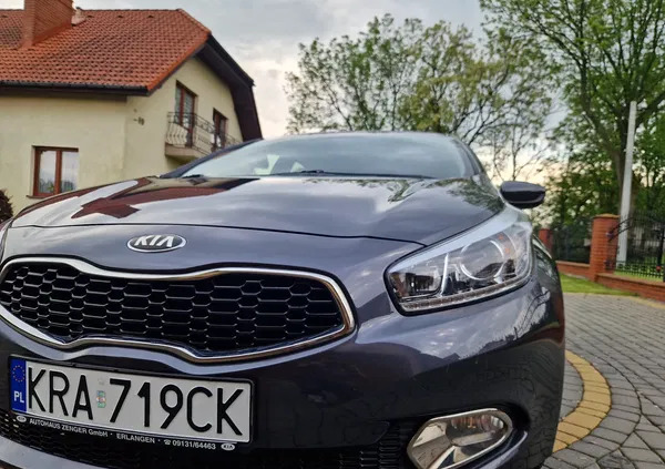 kia ceed Kia Ceed cena 29900 przebieg: 96800, rok produkcji 2013 z Libiąż